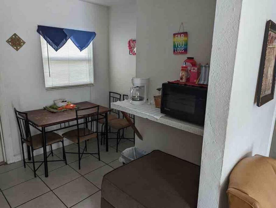 Private One-Bedroom 13-Directly Across From Beach St. Pete Beach Bagian luar foto